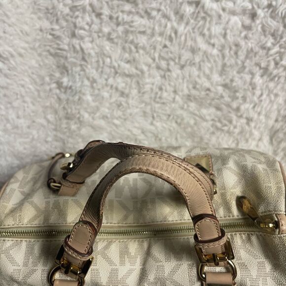 Michael Kors Grayson Satchel Monogram cream and tan straps . - Picture 8 of 15